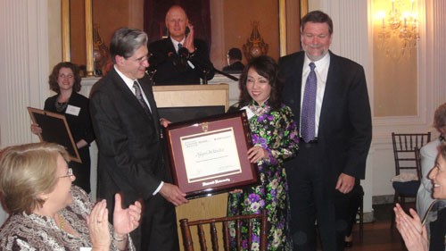 Nguyen Thi Kim Tien named among best leaders at Harvard forum - ảnh 1